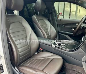 Xe Mercedes Benz GLC 300 4Matic 2018