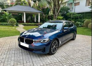 Xe BMW 520i Luxury Line 2022