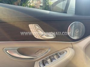 Xe Mercedes Benz C200 Exclusive 2020