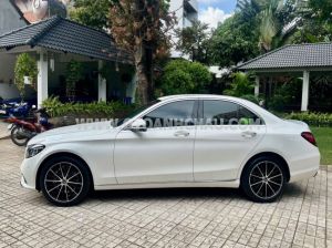 Xe Mercedes Benz C200 Exclusive 2020