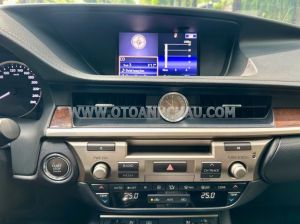 Xe Lexus ES 350 2015