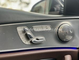 Xe Mercedes Benz E180 2020