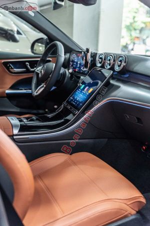 Xe Mercedes Benz C200 Avantgarde 2025