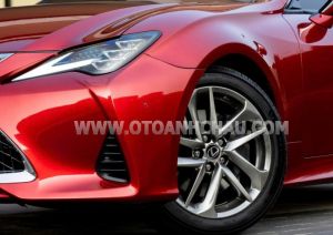 Xe Lexus RC 300 2019