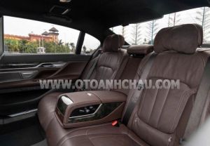 Xe BMW 730Li M Sport 2020