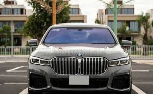 Xe BMW 730Li M Sport 2020