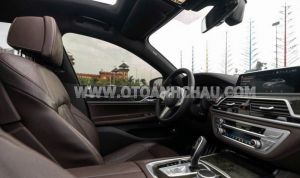 Xe BMW 730Li M Sport 2020