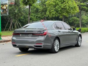 Xe BMW 730i Pure Excellence 2021
