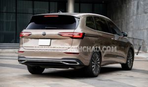 Xe Volkswagen Viloran Luxury 2024