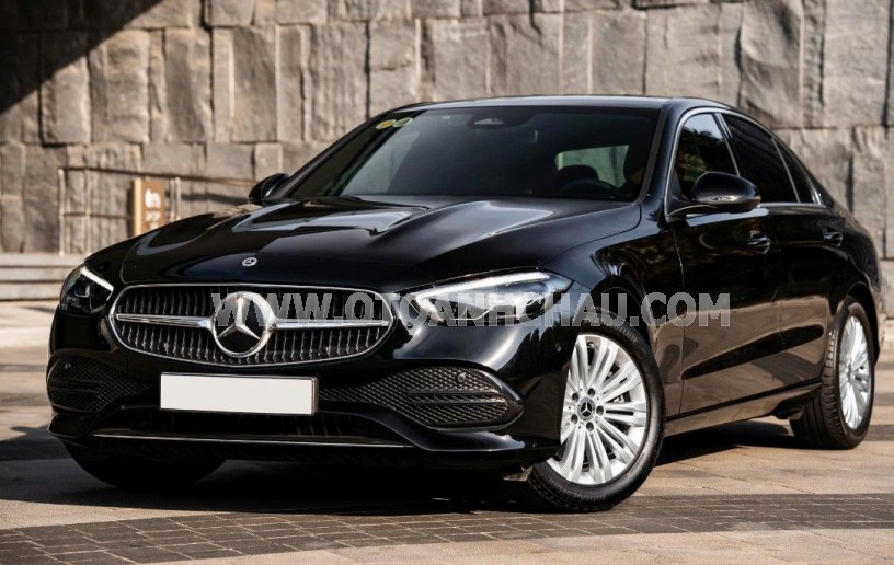 Mercedes Benz C200 Avantgarde 2025