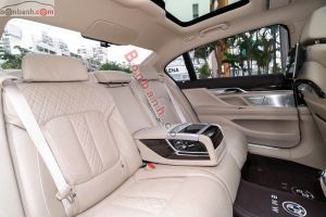 Xe BMW 730Li 2021