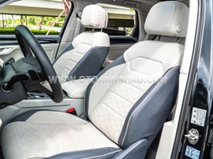 Xe Volkswagen Touareg Luxury 2.0 TSI 2023