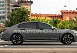Xe BMW 730Li M Sport 2021