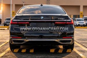 Xe BMW 740i PURE EXCELLENCE 2021